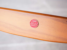 画像をギャラリービューアに読み込む, フィン・ユールのコーヒーテーブルの刻印