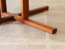 画像をギャラリービューアに読み込む, 北欧ダイニングテーブルの脚