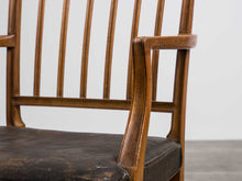 画像をギャラリービューアに読み込む, ヤコブ・ケア椅子の肘掛