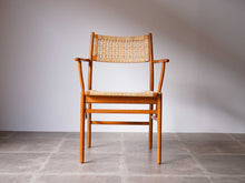 画像をギャラリービューアに読み込む, Swedish Design Chair