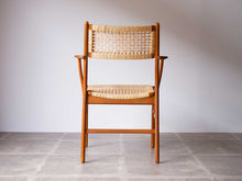 画像をギャラリービューアに読み込む, Swedish Design Chair