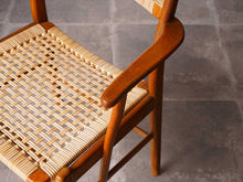 画像をギャラリービューアに読み込む, Swedish Design Chair