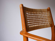 画像をギャラリービューアに読み込む, Swedish Design Chair