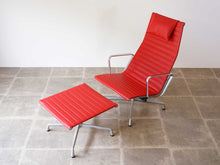 画像をギャラリービューアに読み込む, Charles Eames & Ray Eames Chair & Stool