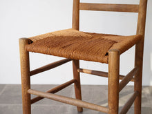 画像をギャラリービューアに読み込む, Arne Jacobsen ”1st chair for Novo" Chair