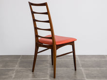 画像をギャラリービューアに読み込む, Niels Koefoed(ニールス・コフォード)のダイニングチェアLisの背面