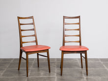 画像をギャラリービューアに読み込む, Niels Koefoed(ニールス・コフォード)のダイニングチェアLisを2脚並べるとスタイリッシュに