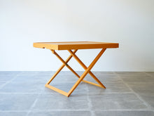 画像をギャラリービューアに読み込む, Mogens Koch Foldable Table