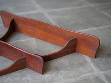 画像をギャラリービューアに読み込む, Peder Moos & school Triangular shelves