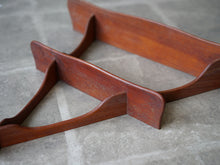 画像をギャラリービューアに読み込む, Peder Moos & school Triangular shelves