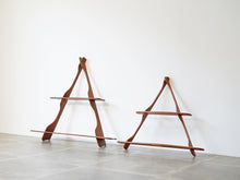 画像をギャラリービューアに読み込む, Peder Moos & school Triangular shelves