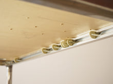 画像をギャラリービューアに読み込む, Writing desk with chromed steel frame