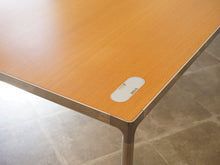 画像をギャラリービューアに読み込む, Writing desk with chromed steel frame