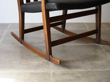 画像をギャラリービューアに読み込む, Hans J. WegnerのロッキングチェアML33の脚