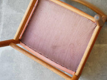 画像をギャラリービューアに読み込む, Hans J. Wegner W2 Chair 裏地