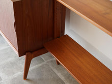 画像をギャラリービューアに読み込む, Erik Buch Freestanding Shelving System