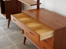 画像をギャラリービューアに読み込む, Erik Buch Freestanding Shelving System