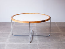 画像をギャラリービューアに読み込む, ハンスJウェグナーのGE453テーブル