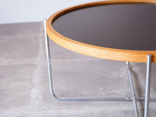 画像をギャラリービューアに読み込む, ハンスJウェグナーのGE453テーブル