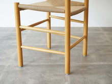 画像をギャラリービューアに読み込む, モーエンセンのJ39の脚を右から