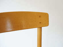 画像をギャラリービューアに読み込む, モーエンセンのJ39の背もたれ右側