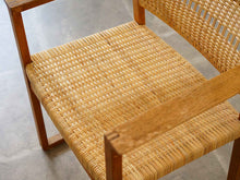 画像をギャラリービューアに読み込む, モーエンセンのBM62の座面