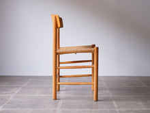 画像をギャラリービューアに読み込む, モーエンセンのJ39側面