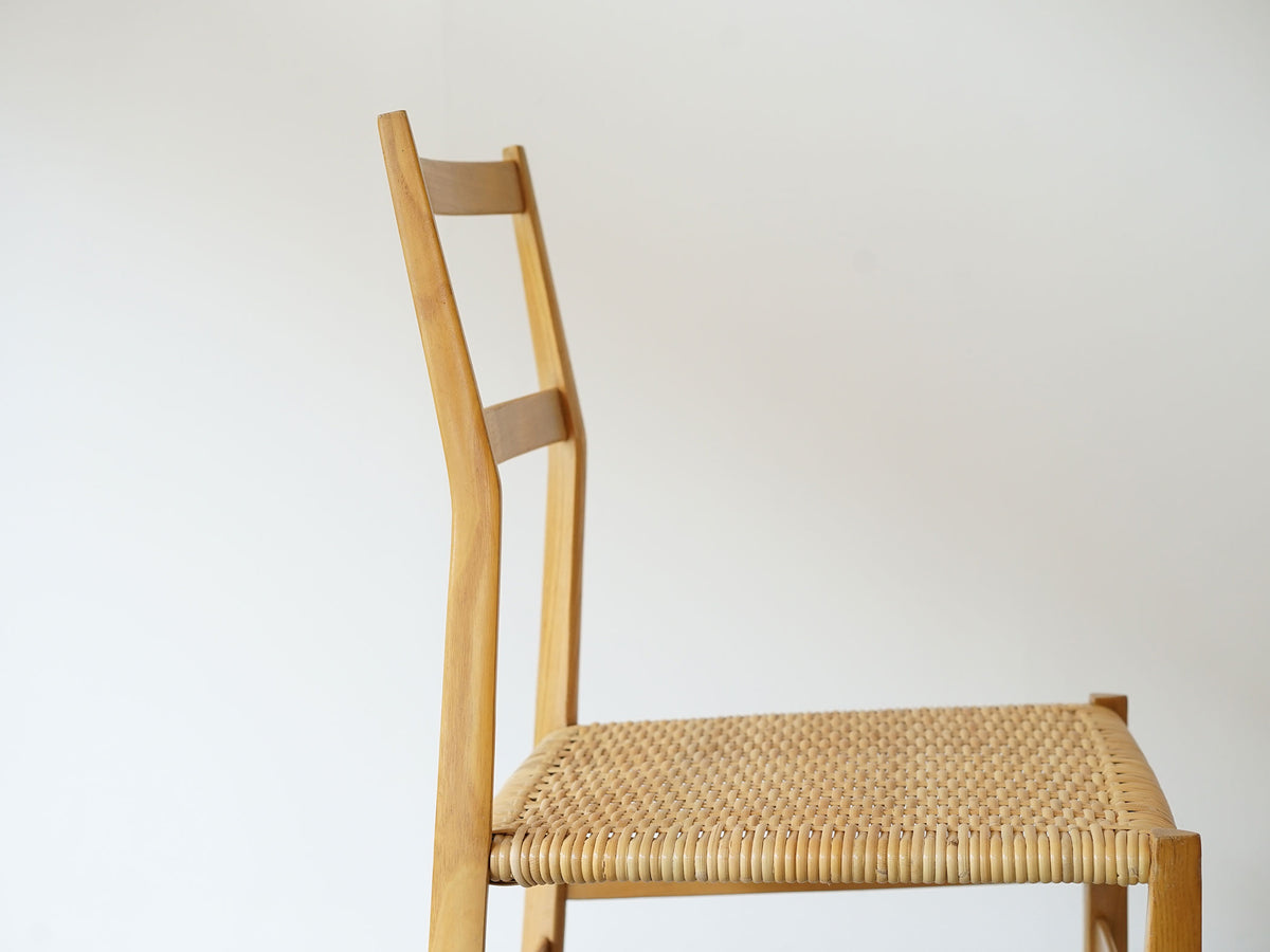 GALLERIA DUE PONTI（ガレリア・デュエ・ポンティ）ウッドチェア Gio Ponti（ジオ・ポンティ）“Superleggera” チェア｜ 北欧家具