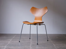 画像をギャラリービューアに読み込む, グランプリチェア