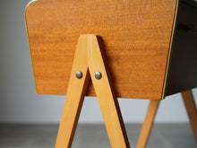 画像をギャラリービューアに読み込む, Danish furniture design Sewing table