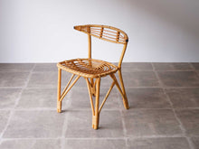 画像をギャラリービューアに読み込む, 竹と籐のチェア