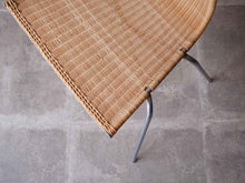 画像をギャラリービューアに読み込む, Poul Kjærholm PK1 Chair