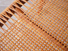 画像をギャラリービューアに読み込む, ハンスJウェグナーのJH501チェア座面の籐