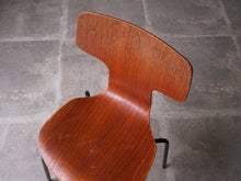 画像をギャラリービューアに読み込む, Arne Jacobsen Model 3123 Child's Chair