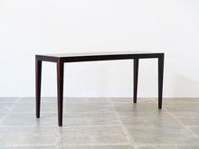 画像をギャラリービューアに読み込む, Severin Hansen Jr. Table