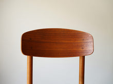 画像をギャラリービューアに読み込む, モーエンセンの椅子の背もたれ