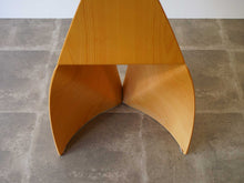 画像をギャラリービューアに読み込む, Peter Karpf Chair