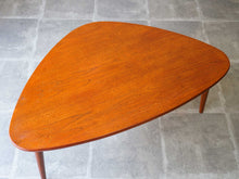 画像をギャラリービューアに読み込む, デンマークデザインテーブル天板