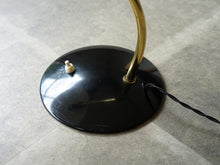 画像をギャラリービューアに読み込む, Christian Dell Model 6781 Table Lamp