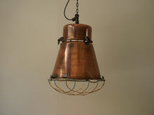 画像をギャラリービューアに読み込む, Copper and metal industrial Lamp