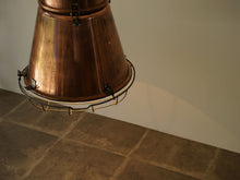 画像をギャラリービューアに読み込む, Copper and metal industrial Lamp