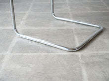 画像をギャラリービューアに読み込む, Marcel Breuer B34 Chair