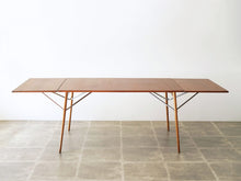 画像をギャラリービューアに読み込む, モーエンセンのテーブルの全体図