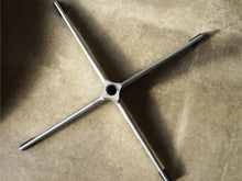 画像をギャラリービューアに読み込む, エッグチェアのスツールの脚のみ上から