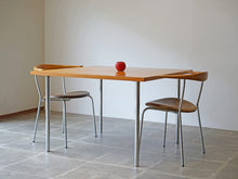 画像をギャラリービューアに読み込む, Poul Kjærholm PK-44 Table