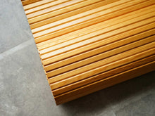 画像をギャラリービューアに読み込む, アルヴァ・アアルトのスクリーンロール時アップ