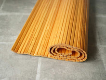 画像をギャラリービューアに読み込む, アルヴァ・アアルトのスクリーンロール時の側面アップ