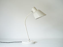 画像をギャラリービューアに読み込む, 北欧テーブルランプ全体図