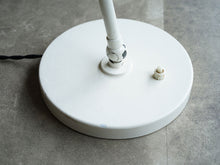 画像をギャラリービューアに読み込む, 北欧テーブルランプの土台