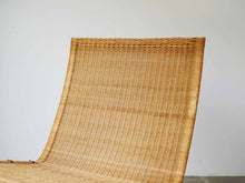 画像をギャラリービューアに読み込む, Poul Kjærholm(ポール・ケアホルム)のPK22の籐編みの背もたれ